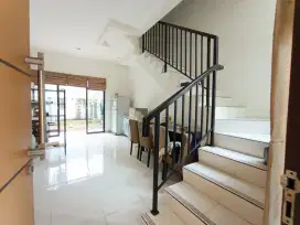 Dijual rumah siap huni di Discovery Bintaro sektor 9