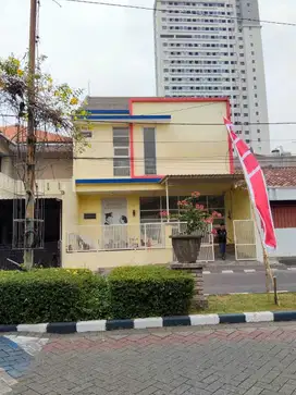 Dijual Rumah Murah Babatan Pratama Main Road Jalan kembar Terawat