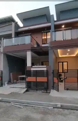 Dijual rumah baru 2 lantai SHM di Cisaranten arcamanik kota bandung