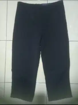 Celana2 bahan baru size 31-35