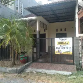 Dijual/Disewa Rumah 1.5 lantai, di Perum Puri Indah, 17strategis