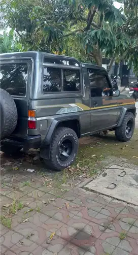 Daihatsu Taft 1989 Diesel