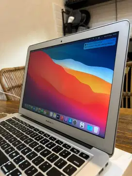 Macbook Air 2017 8/128gb