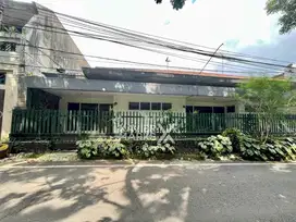 Disewakan rumah di jalan gunung gunung selangkah Ijen, Klojen Malang