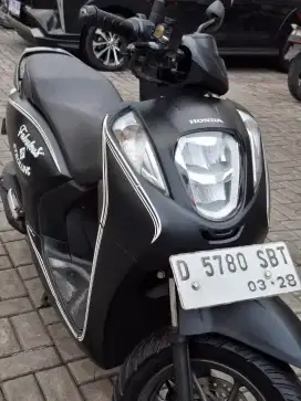 HONDA GENIO CBS ISS 2023 KM 20rb