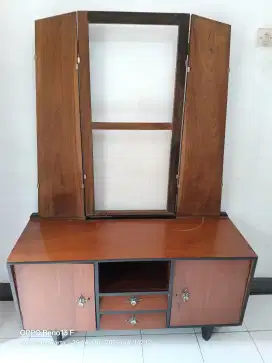 Lemari Rias Jati