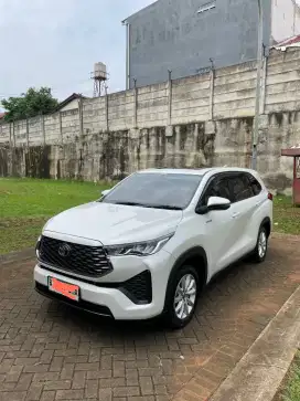 Jual Innova zenic hybrid V non RSE