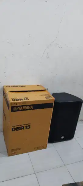 Speaker aktif yamaha dbr15inc 1 unit