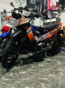 Yamaha F1zr warna oranye asli 2004