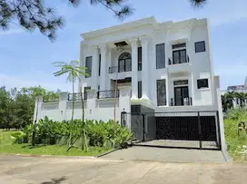 Dijual Rumah mewah Classic di Kawasan Argenia Sentul City