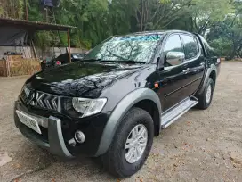 Strada Triton 2.5 Exceed 2008 4x4 Solar