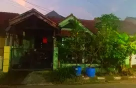 18. DIJUAL RUMAH SUTOREJO PRIMA INDAH SURABAYA