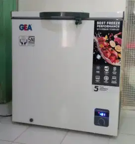 Freezer second rasa New, masih mulus2,20022