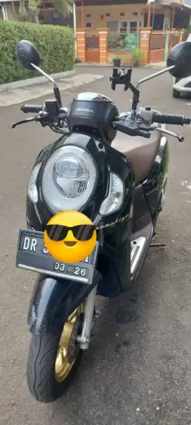 14 juta NEGO Motor Scoopy prestige tahun 2021 bekas