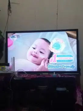 TV LED SHARP 41 INC + STB