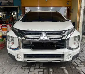 (TDP 42 JUTA!) Mitsubishi Xpander 1.5 Cross Plus Automatic Putih 2021