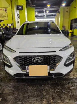 Hyundai Kona Hacthback 2.0 A/T, Auto cruise control,