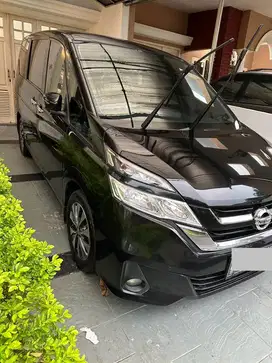 Nissan Serena c27