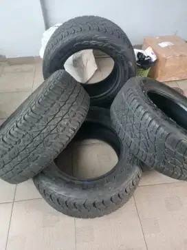 Ban AT pajero/fortuner/jeep R18 60 285