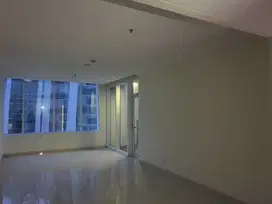 Apartemen Regatta, Tower London, unfurnished, siap huni