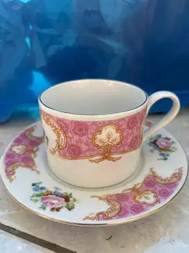 Set Cangkir Teh Motif Bunga + Pisin – Cantik & Berkualitas