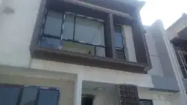 Kusen aluminium, jendela dan pintu