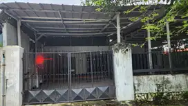 Disewakan Rumah 0 jalan raya Ngemplak