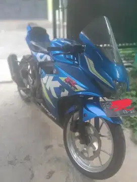 Suzuki GSX R150 jual cepat