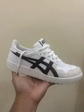 Sepatu asics size 39 insole 24.5 cm bekas