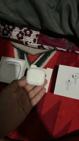 airpods 4 with anc originall like new (ibox)
