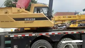 Mobile crane 25 ton SANY