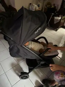 NUNA TRVL CAVIAR
