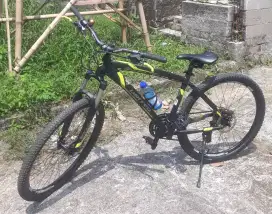 Sepeda United Dedroit 2 9speed