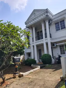 Jual rumah Kota Legenda depan kota wisata