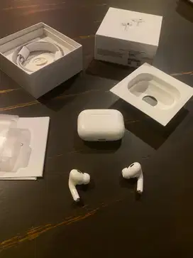 Forsale Airpods Pro Gen 2 Sec Like New