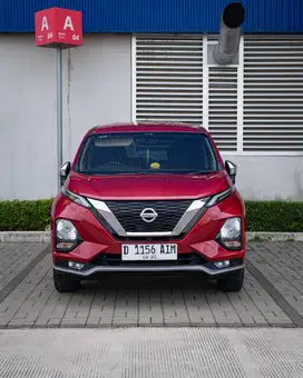 Nissan Livina VL matic 2019 merah low km