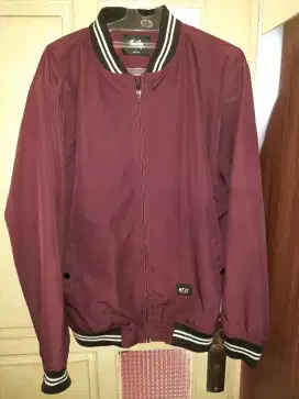 Jaket Bomber Moutley