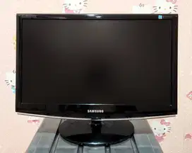 LCD MONITOR SAMSUNG 22 inch