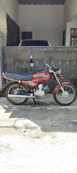 Suzuki a100 x-super econos