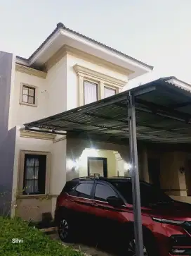 Dikontrakkan rmh seperti baru mewah 2lt. diPerumahan Grand Kawanua mdo