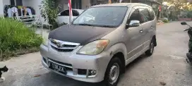 Xenia xi deluxe 2011 murah