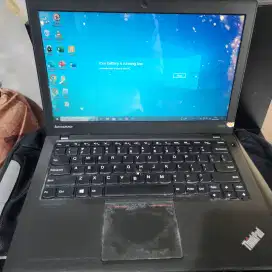 Dijual laptop bekas lenovo thinkpad, core i5, window 10, 13inc