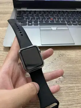 DIJUAL B.U APPLE WATCH SERIES 3