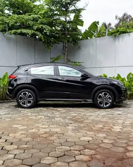 HRV E 2021 Matic km 40rb
