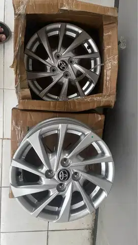 Velg Mobil Toyota Agya G 2024 PCD 4x100