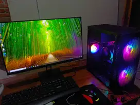 PC RAKITAN RYZEN 5 4,2GHz, SSD 512, RAM 16GB