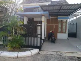 Disewakan Rumah lokasi Safira Gentan