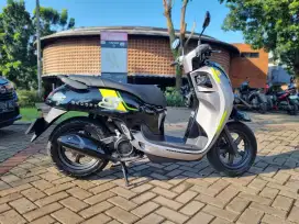 Scoopy Energetic New Model 2025 Like New