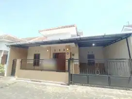 Disewakan Rumah lokasi dkt Lapangan Ngemplak, Kartasura