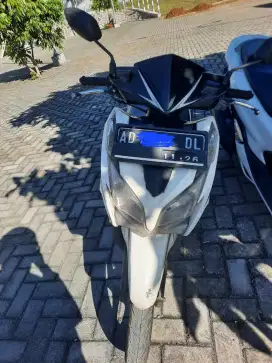 Vario Putih Silver 125 2013